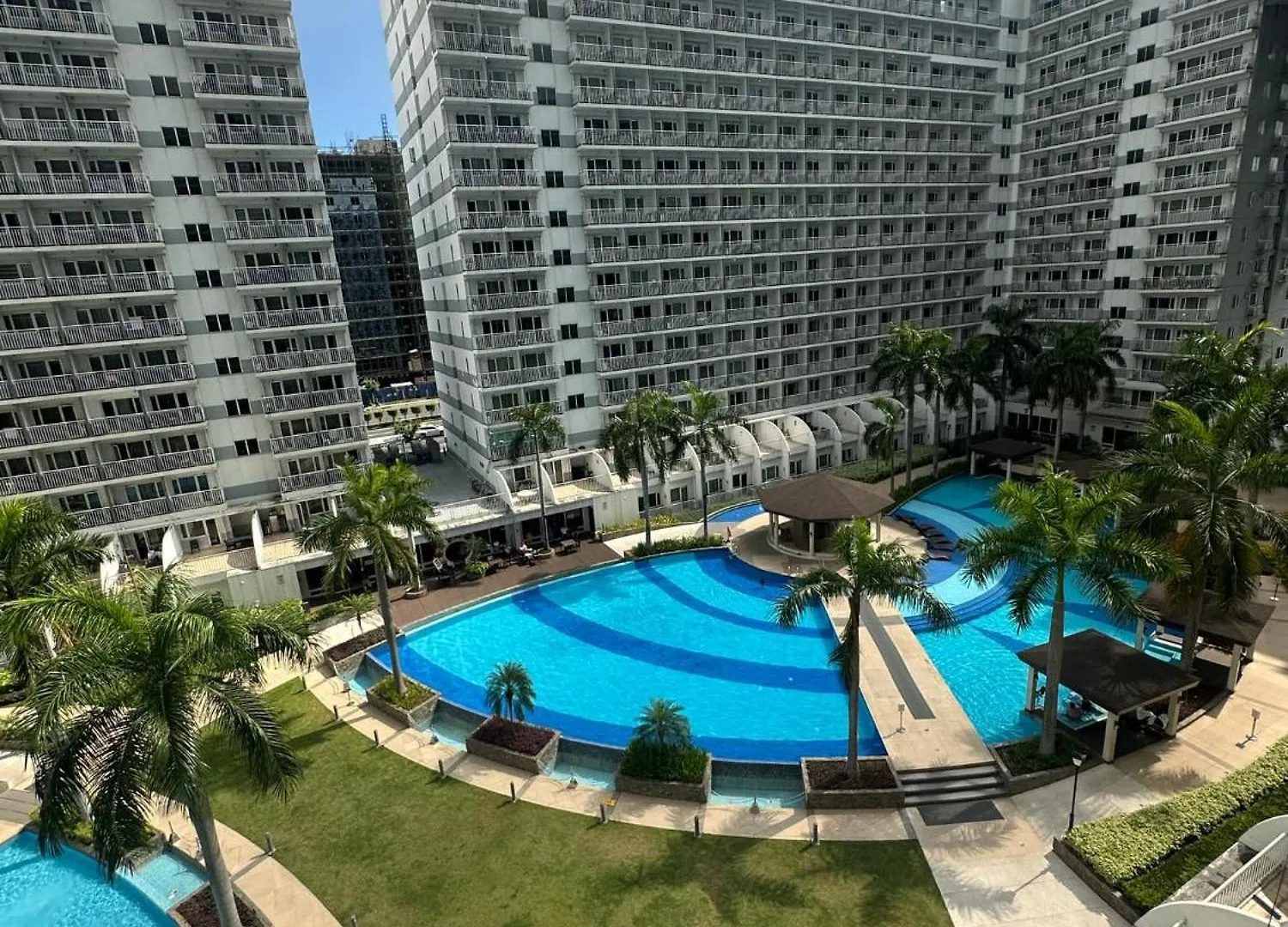 Shell Residences Pool View Manila 0*,